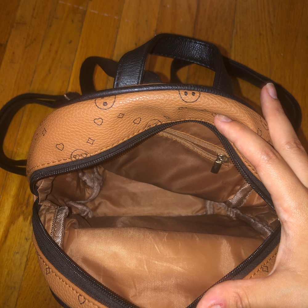 mini backpack - Picture 3 of 3